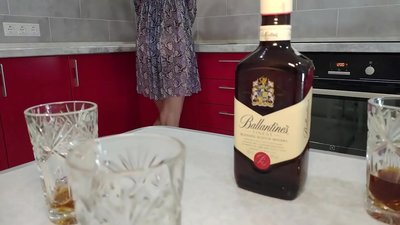 Секс с пьяной женой друга. Надеюсь она не забеременела от меня